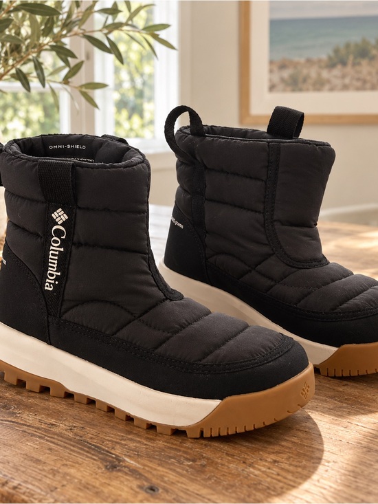 Columbia Shoes - Columbia Black Womens Insulated Pull-On Boots with Gum Outsole